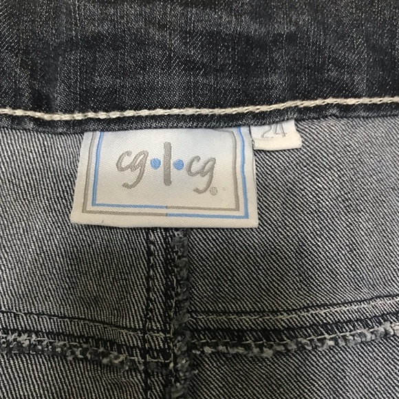Cg.l.cg plus size 24 jeans with jeweled rivets - Picture 2 of 7